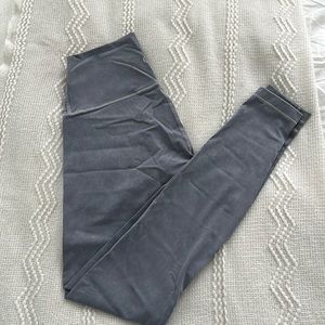 28” Lululemon leggings